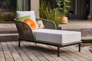 loungebed buiten